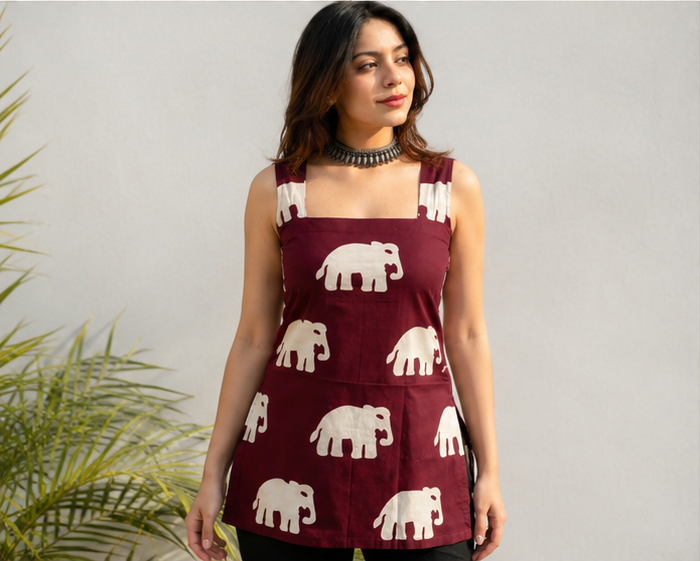 Maroon Mora